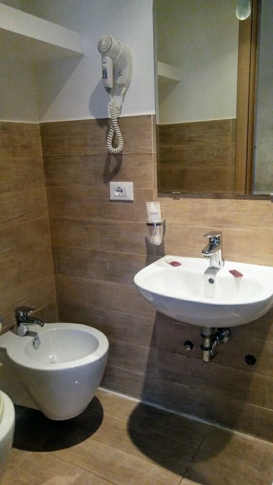 Hotel Collina Inn