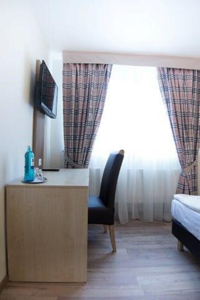 Baums Rheinhotel