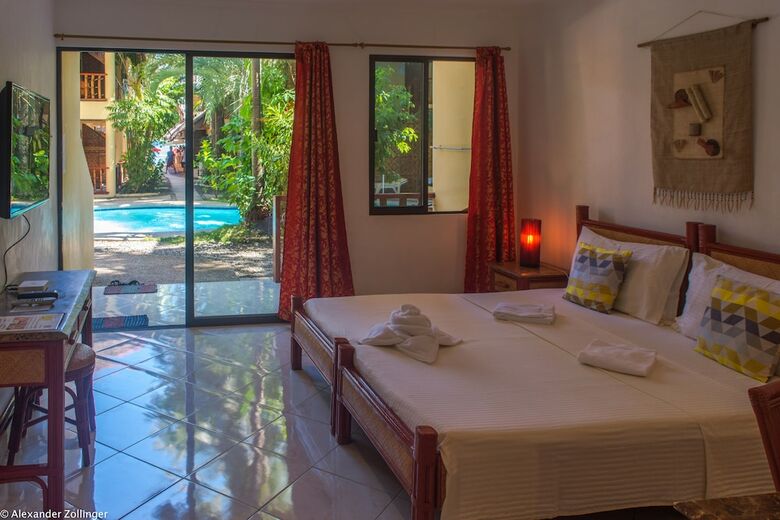 Hotel Alona Vida Beach Resort