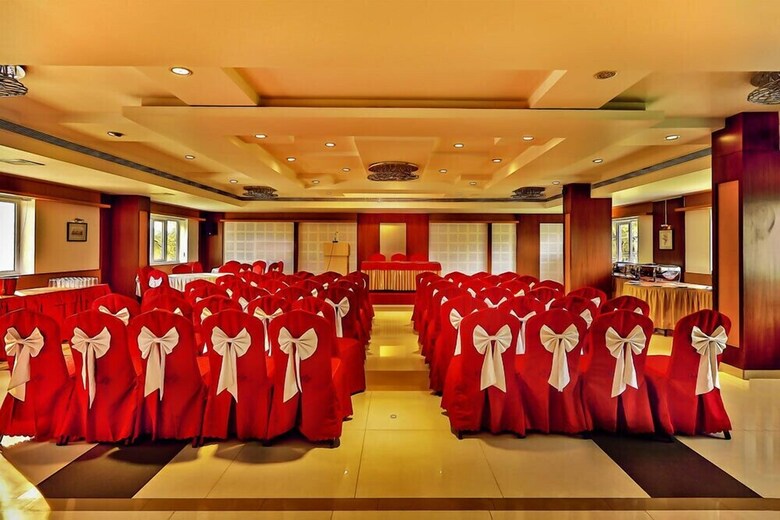 Hotel Nm Royale County
