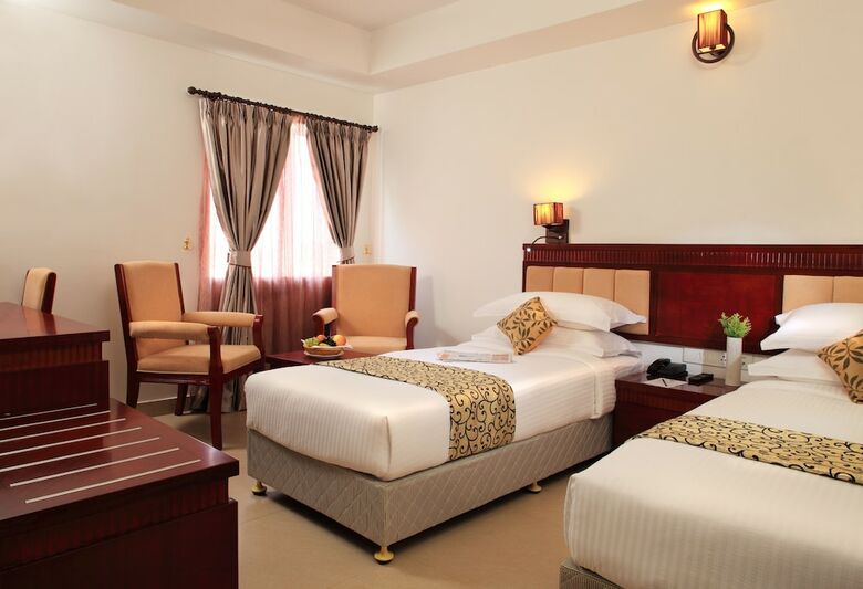 Hotel Nm Royale County