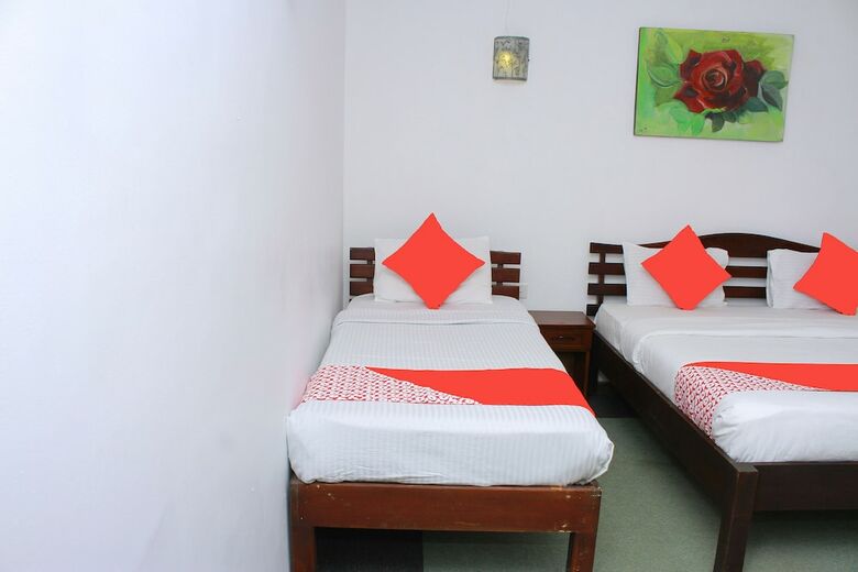 Hotel Oyo 248 Vishmi's Rest