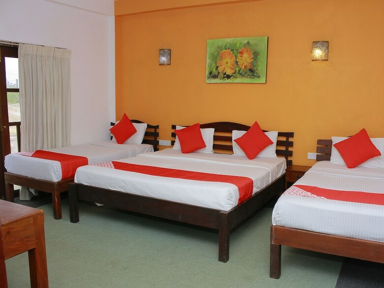 Hotel Oyo 248 Vishmi's Rest