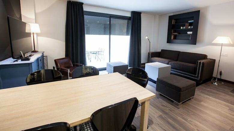 Cosmo Apartments Consell De Cent