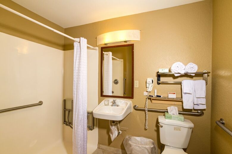 Hotel Candlewood Suites Ft Myers I75