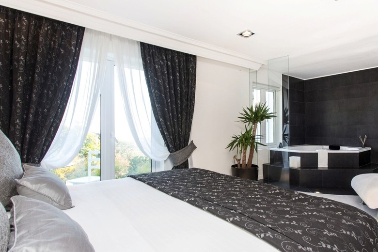 Winery Boutique Hotel