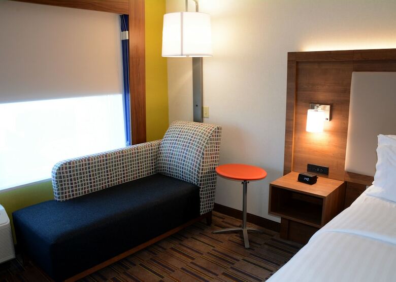 Hotel Holiday Inn Express & Suites Pittsburgh - Monroeville