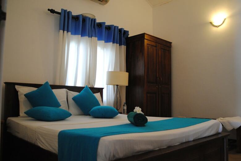 Hotel Sujeewani Villa