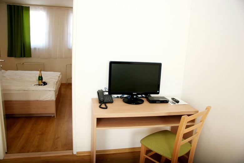 Hotel Roz�lka