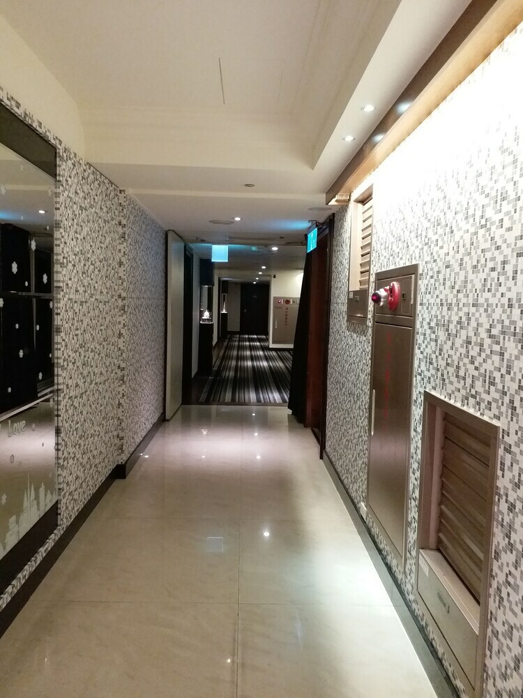 Hon Dow Hotel