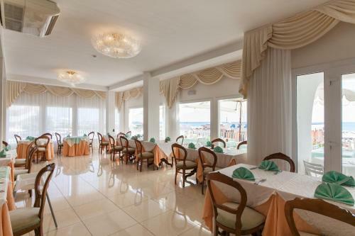 Dea Hotel
