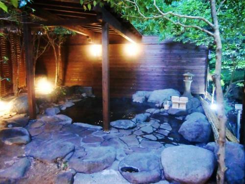 Hotel Rokusui-rou