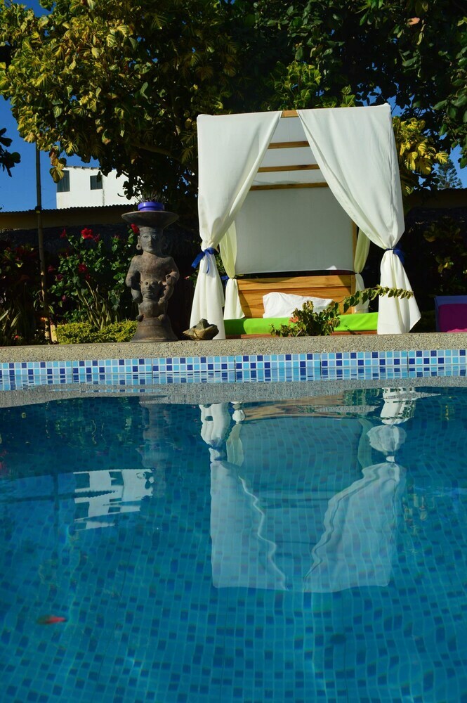 Hotel The Cottages By The Sea