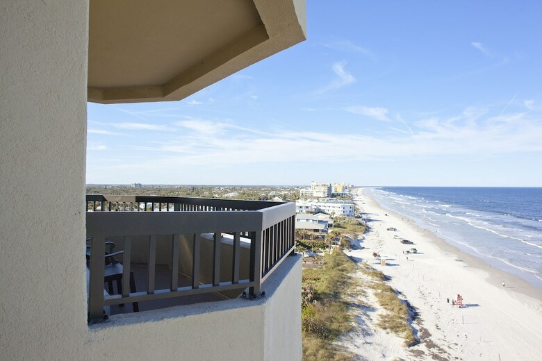 Best Western New Smyrna Beach Hotel & Suites