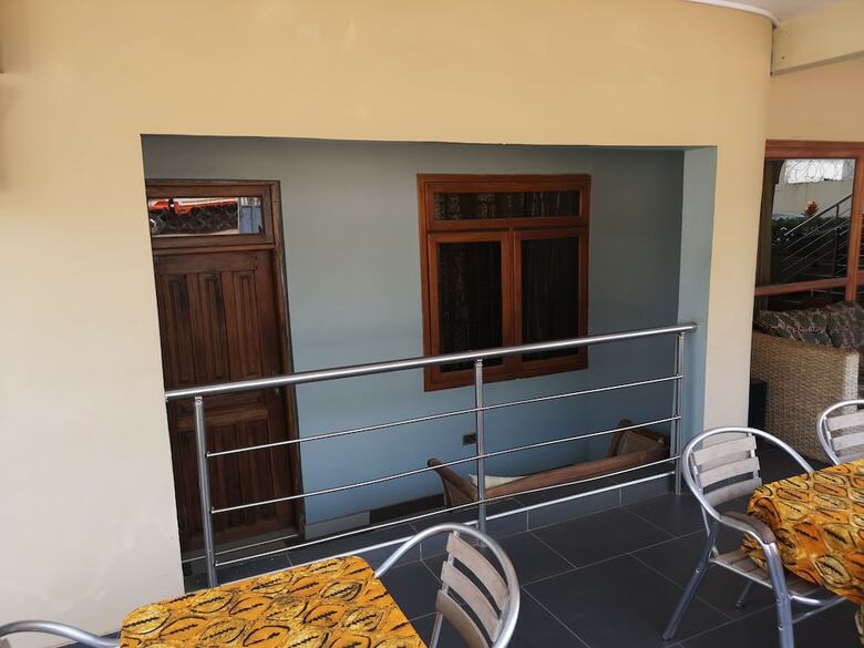 Hotel The Golden Apple Guest House