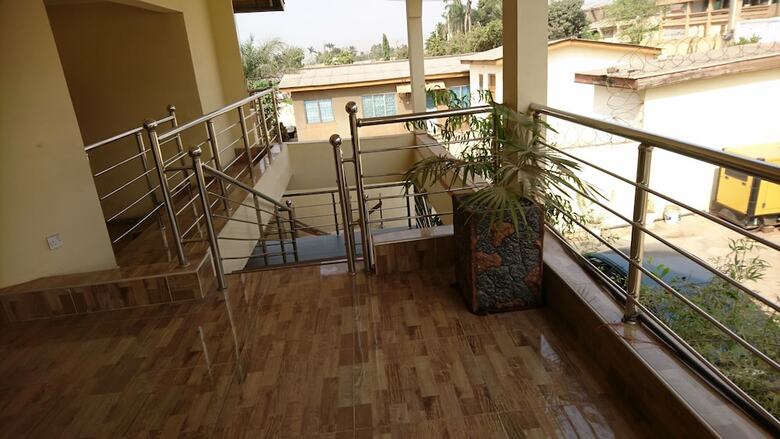 Hotel The Golden Apple Guest House
