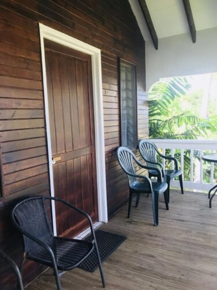 Apartamento Tanna Evergreen Resort & Tours