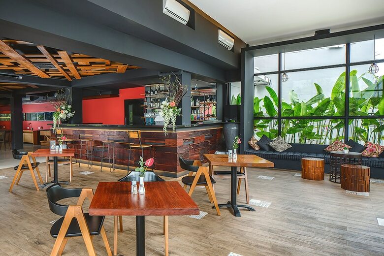 Hotel S18 Bali Villas