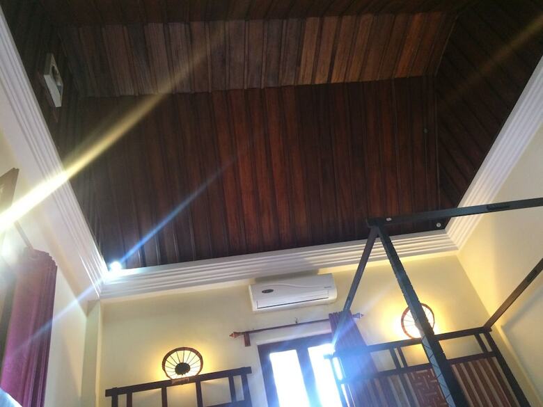 Hotel Chaluenxay Villa