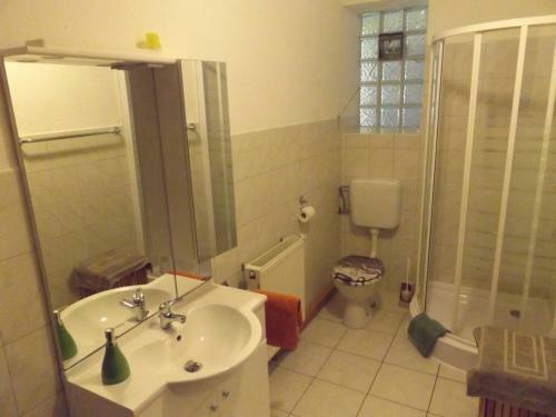 Hostal Gasthaus Zehrerm�hle