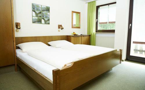 Hostal Hotel Landgasthof Wallburg