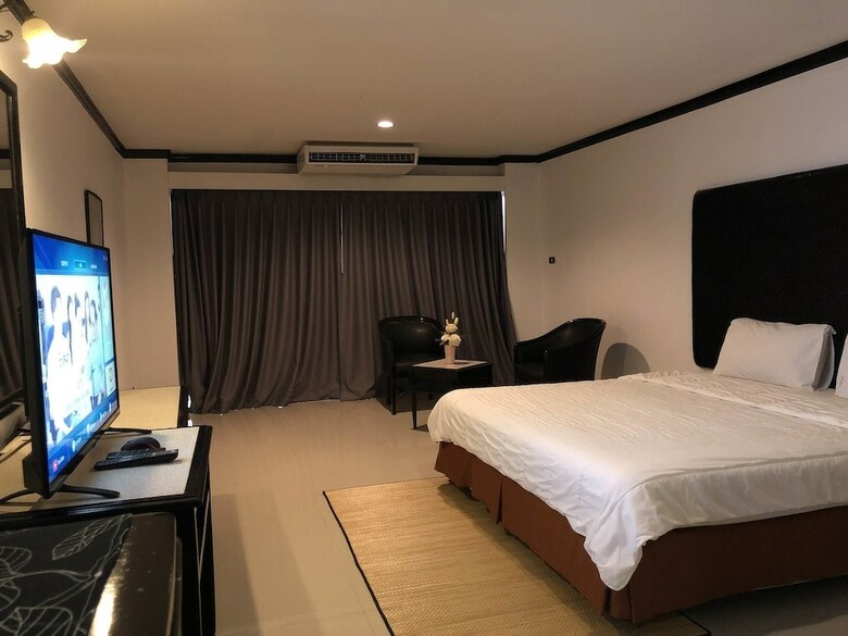 Hotel Town In Town Garden Resort