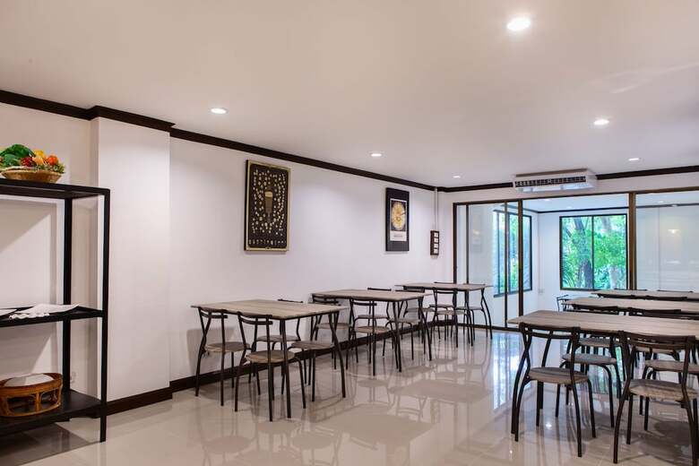 Hotel Town In Town Garden Resort
