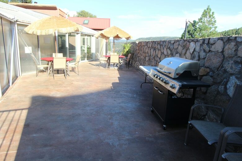 Crown Point Condominiums, A Vri Resort