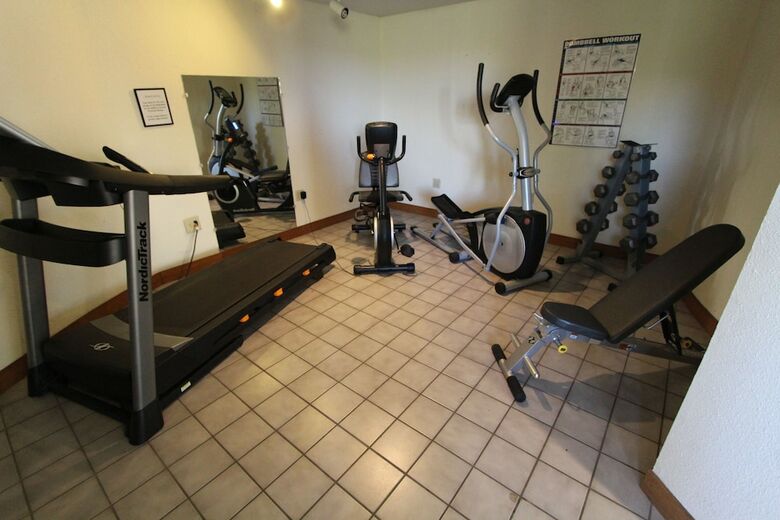 Crown Point Condominiums, A Vri Resort