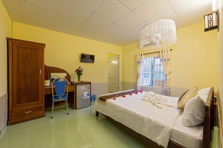 Hotel Bougain Villeas Homestay