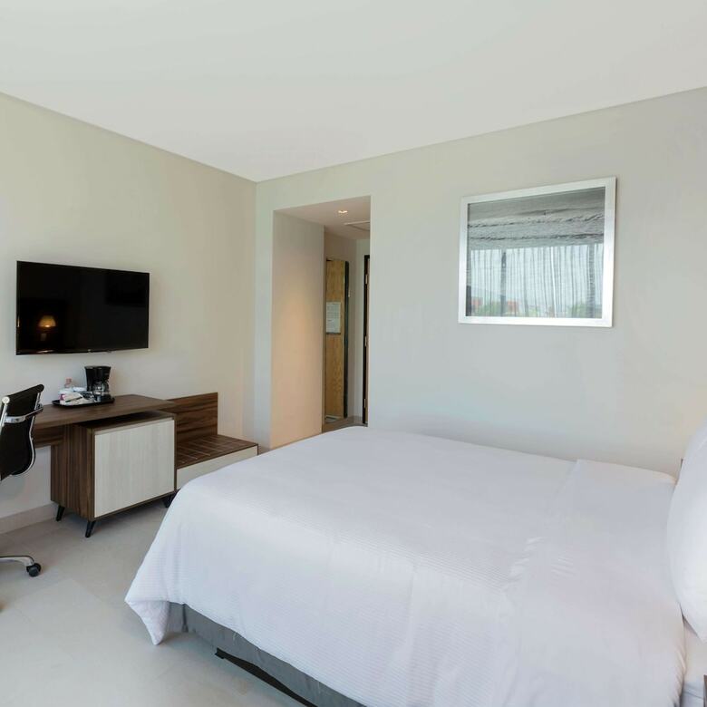 Hotel Hampton Inn By Hilton Cancun Cumbres