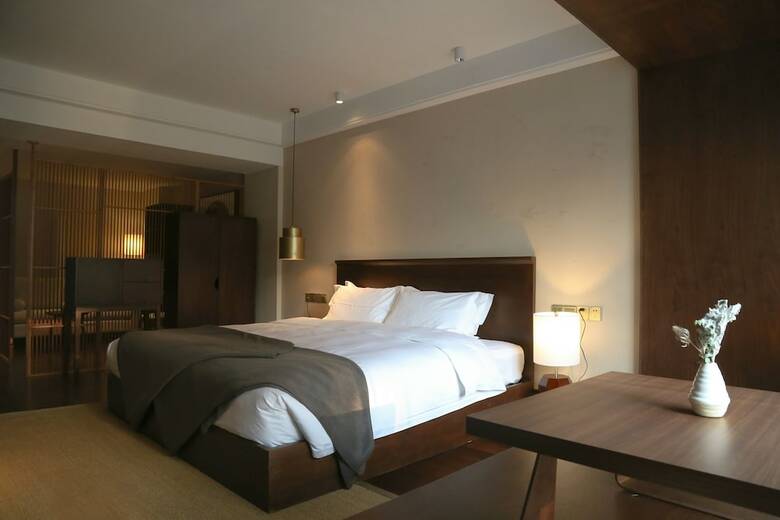 Hotel Seclusive Life In Jiangnan ?canal Yard