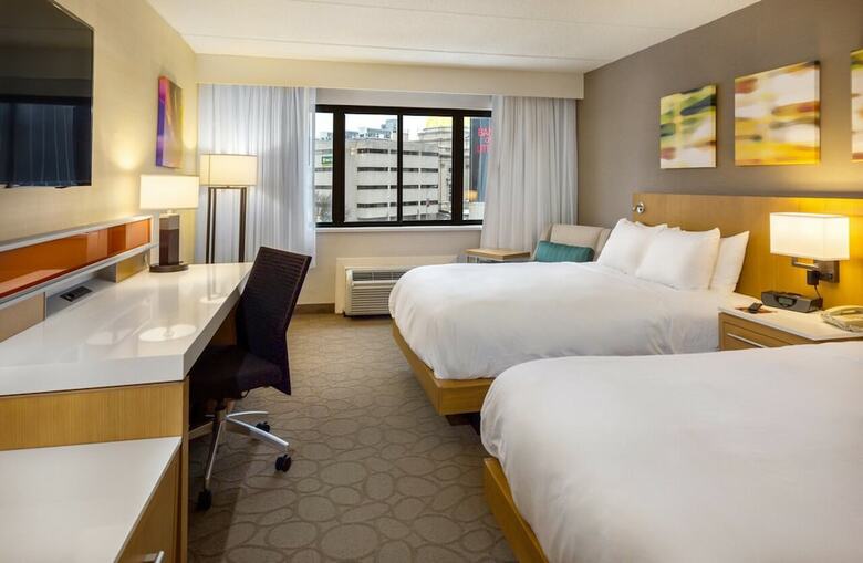 Delta Hotels By Marriott Utica