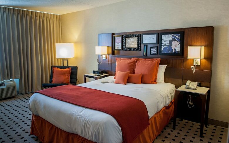 Delta Hotels By Marriott Utica