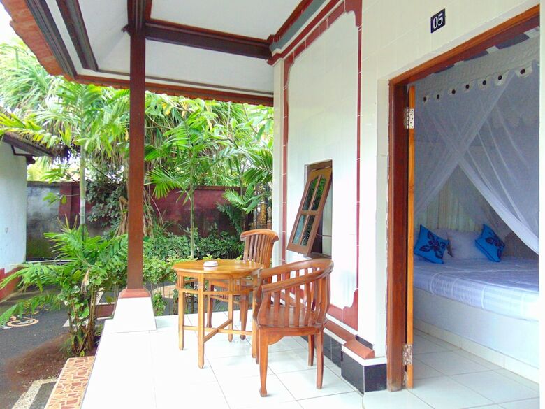 Bed & Breakfast Leggies Bungalows