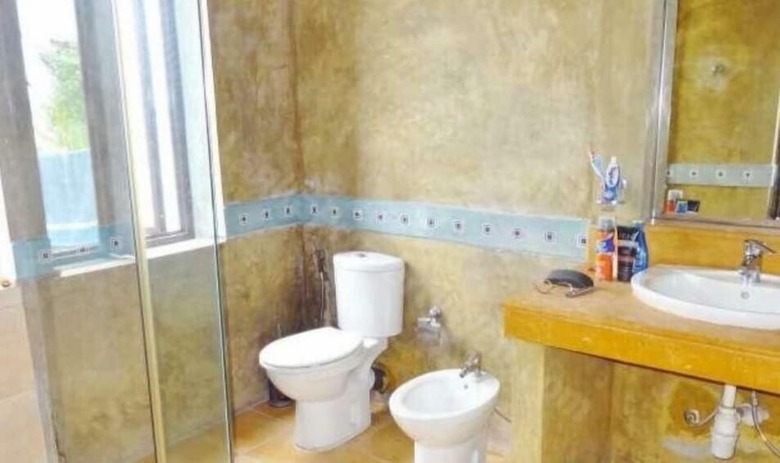 Thisara Guest Hotel Rooms