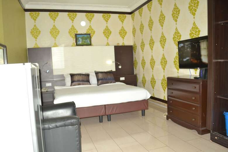 Chida Hotel International
