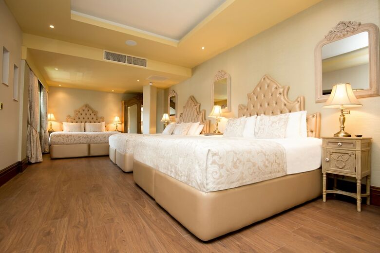 Signature Living At The Shankly Hotel
