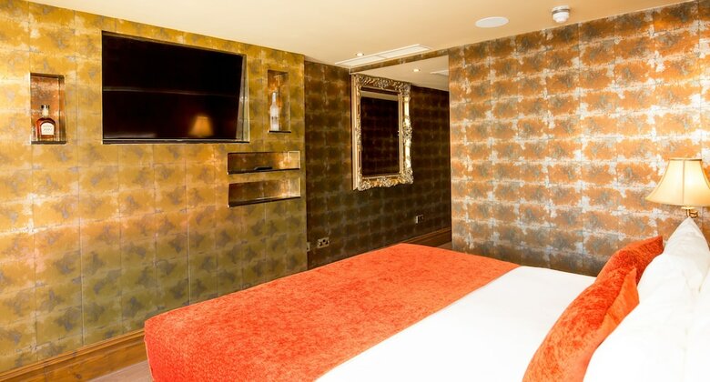 Signature Living At The Shankly Hotel