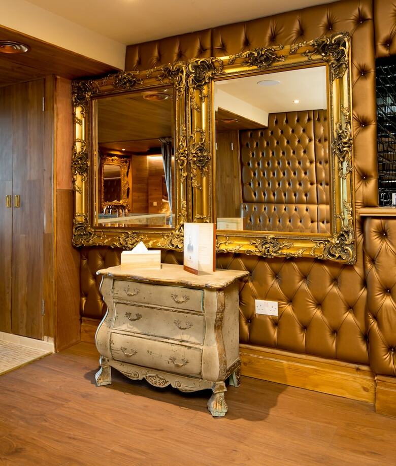 Signature Living At The Shankly Hotel