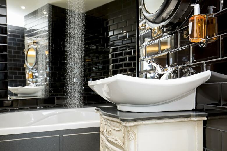 Signature Living At The Shankly Hotel
