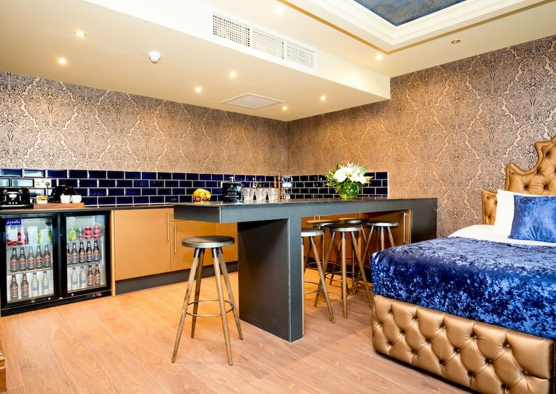 Signature Living At The Shankly Hotel