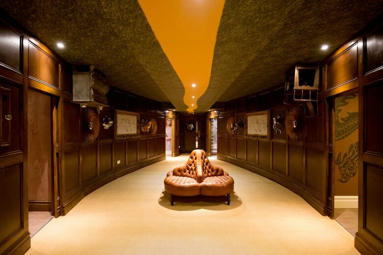 Signature Living At The Shankly Hotel