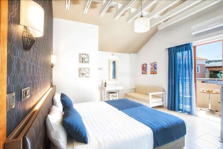 Aparthotel Kallitsakis Beach