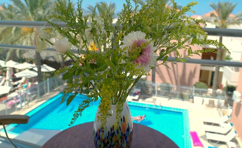 Aparthotel Kallitsakis Beach