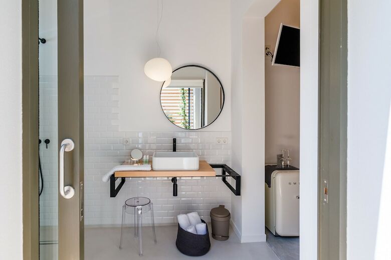 Sodium Hotel Boutique
