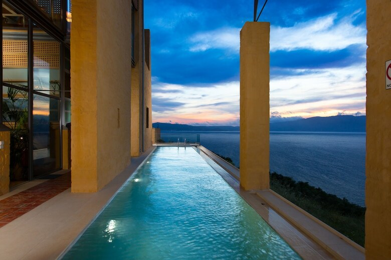 Ravdoucha Epavlis - Villa Athina