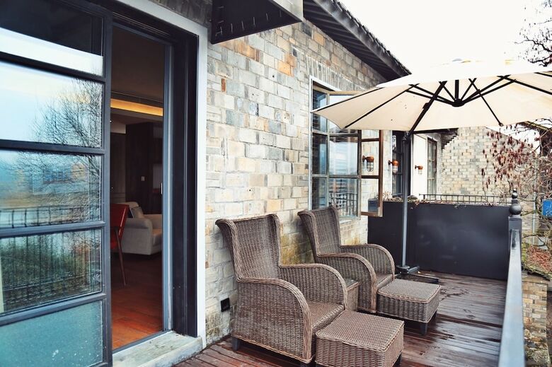 Hotel Seclusive Life In Landscape