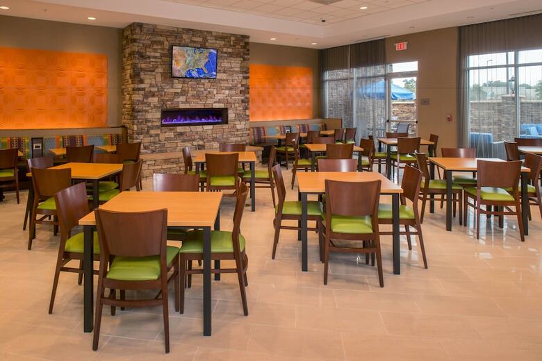 Hotel Fairfield Inn And Suites By Marriott Washington