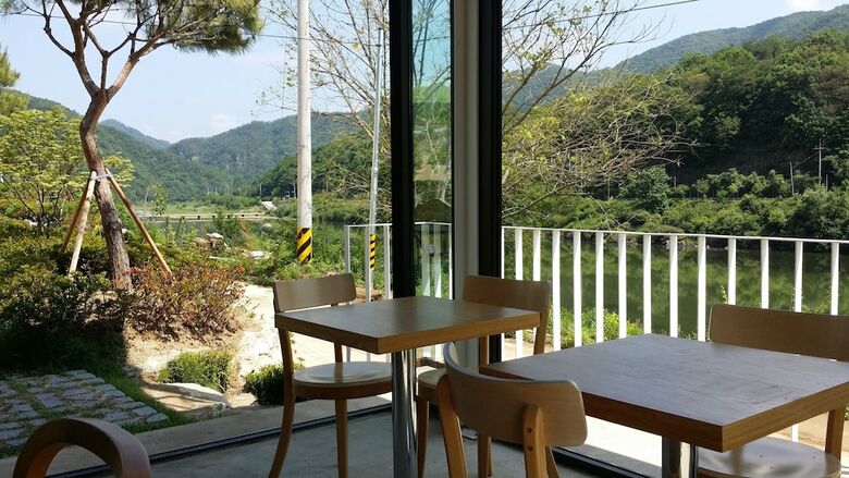 Noilriver Pension